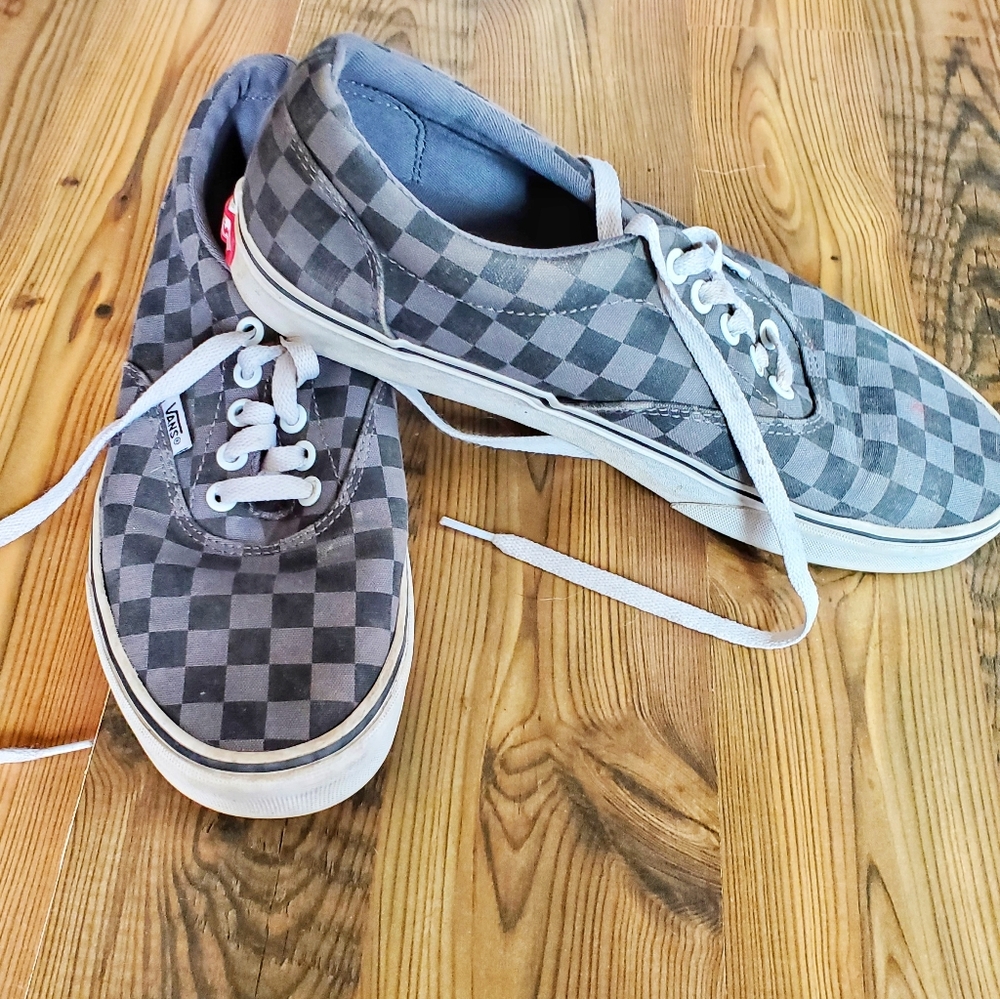 Men's Grey/Black checkered Van's